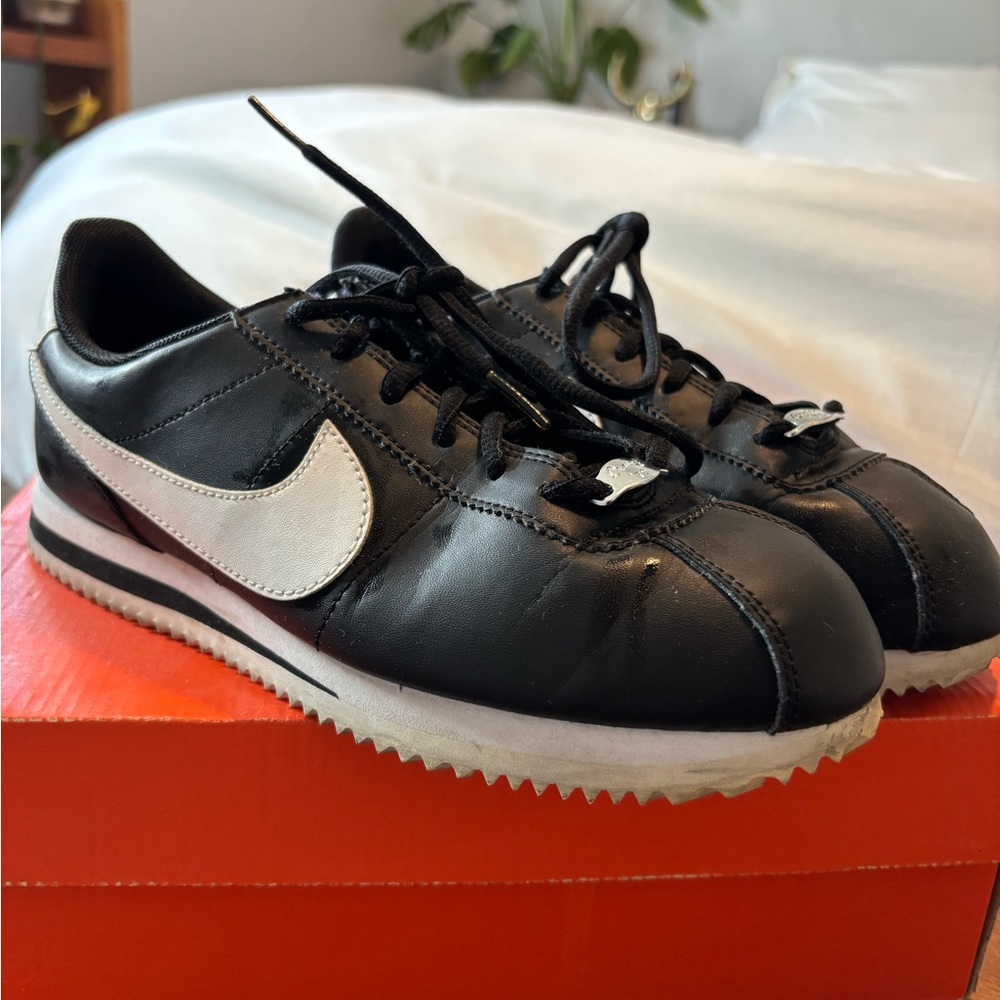 Nike Cortez size 6.5 basically brand new